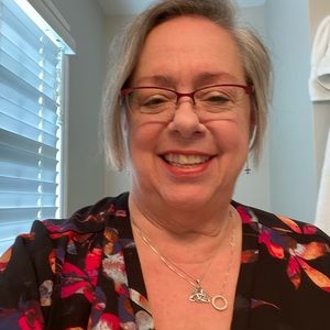 Meet your Posher, Charlotte